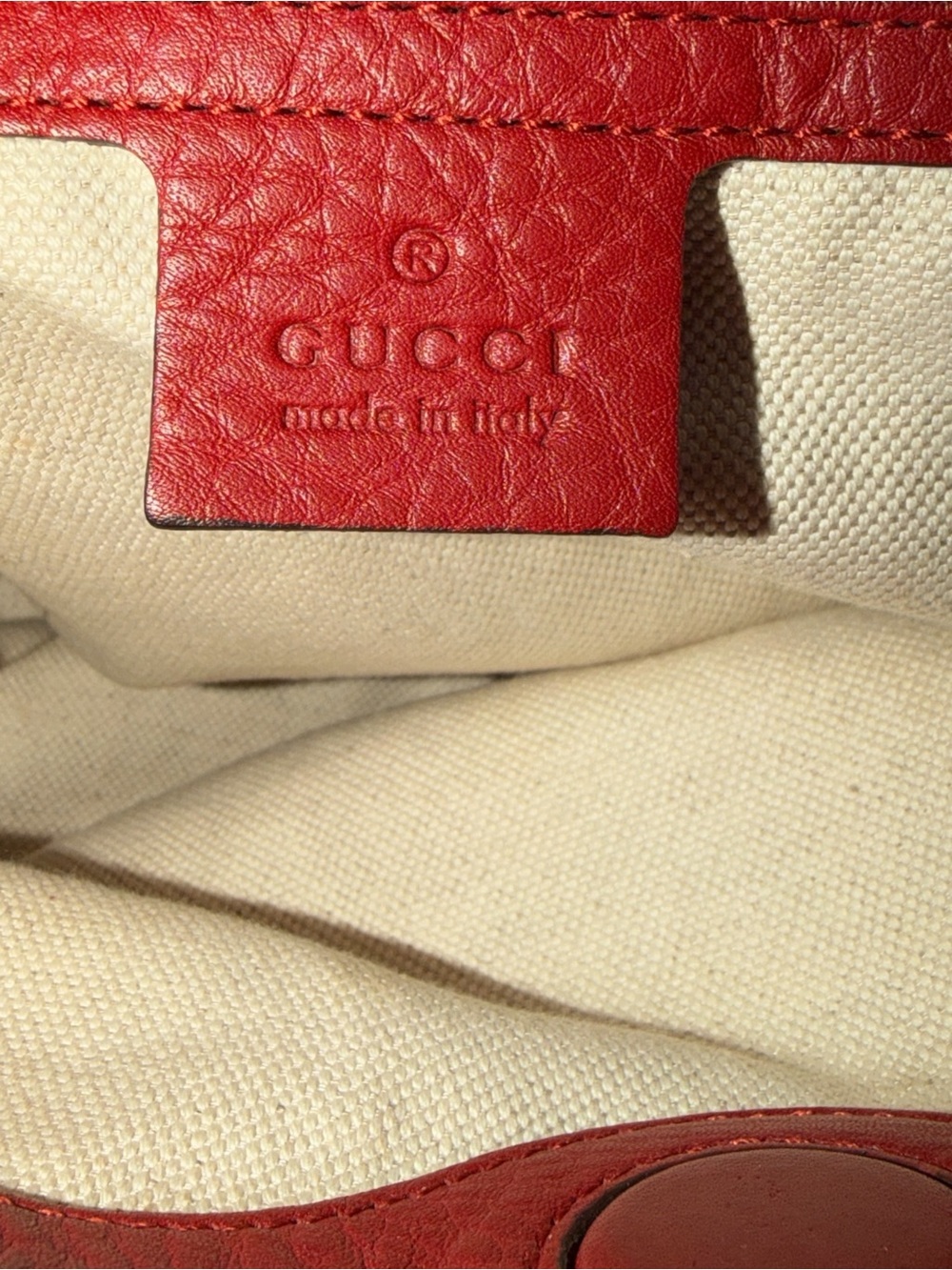 Gucci Red Pebbled Leather Bamboo Shopper Tote with Strap - Picture 2 of 11